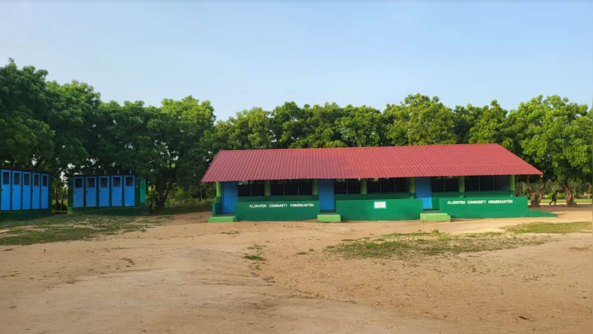 Maintenance of Old School Building Block